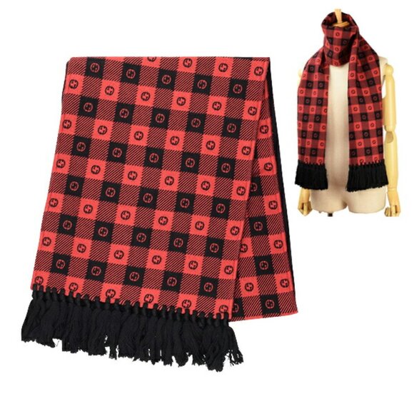 NWT Gucci Wool Interlocking GG LEISURE Scarf Black Red